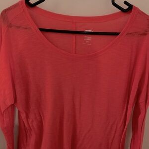 Old Navy WMS MATERNITY bright coral colored WMS TOP size Small